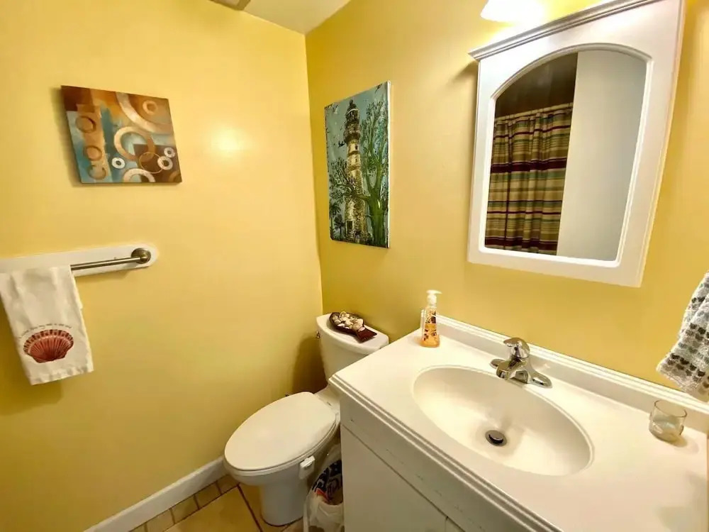 Dewey Villa 2B