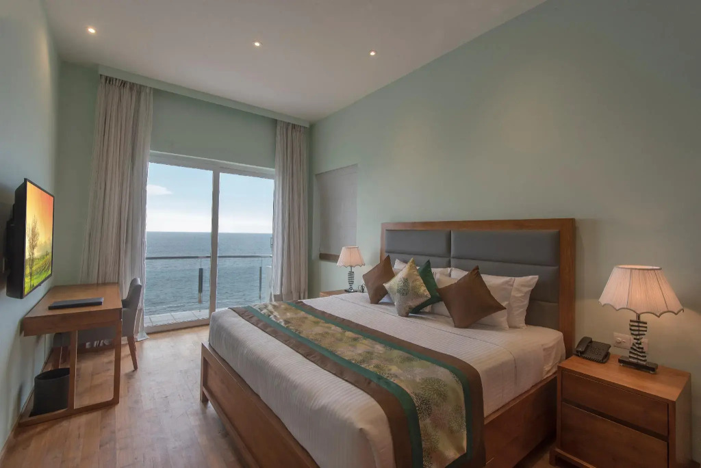 Ocean Edge Suites & Hotel Colombo