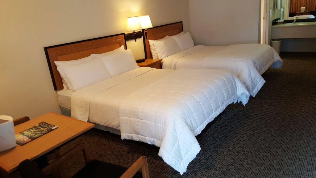 Japan House Suites