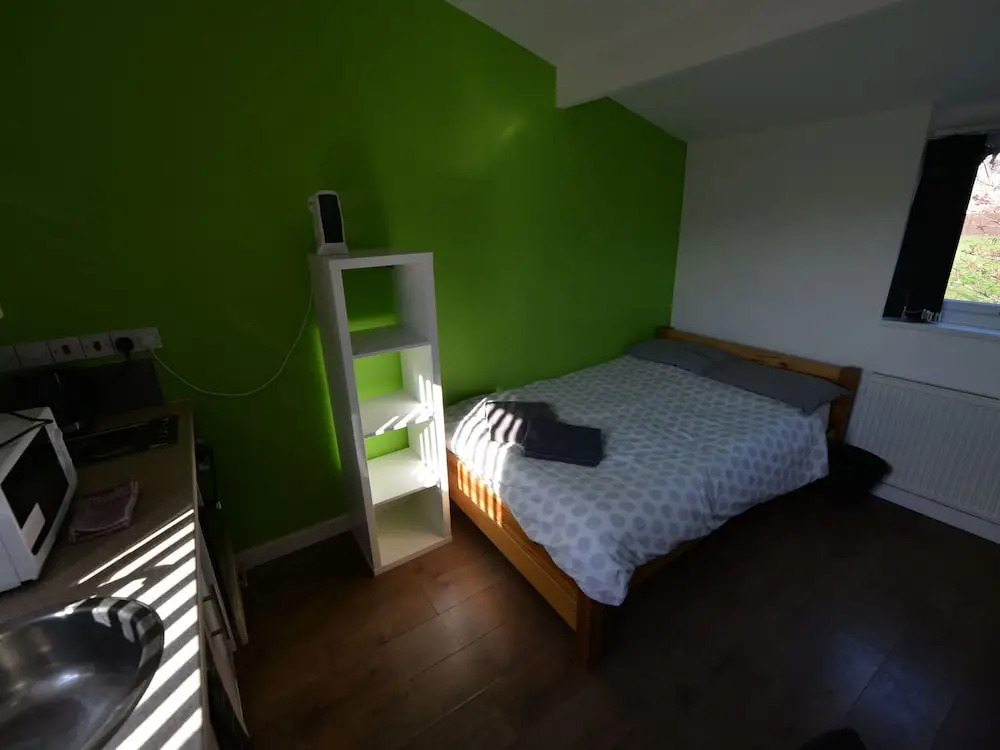 Enticing Apartment in Coventry near Fargo Village
