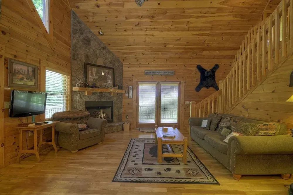 Bear Ridge Hideaway