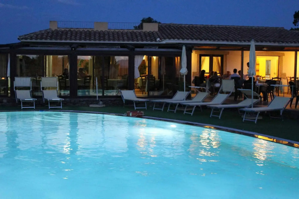 Hotel Cala Mirto