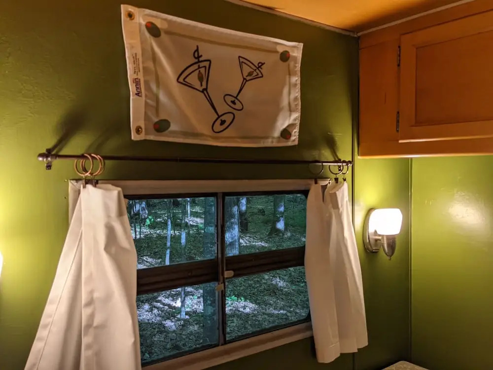 POV Lake Resort & Glamping Campground