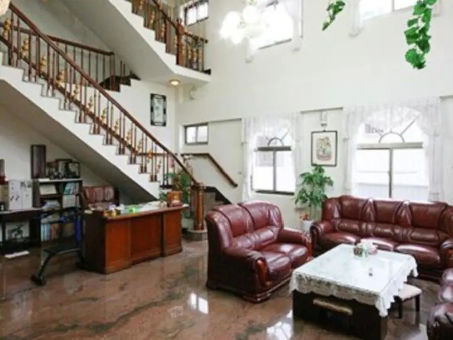 Flora Rexort Guesthouse