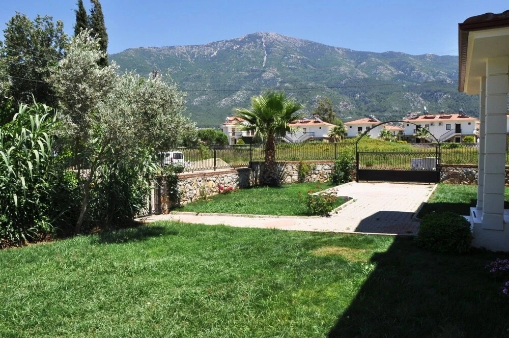Gold Villa 6