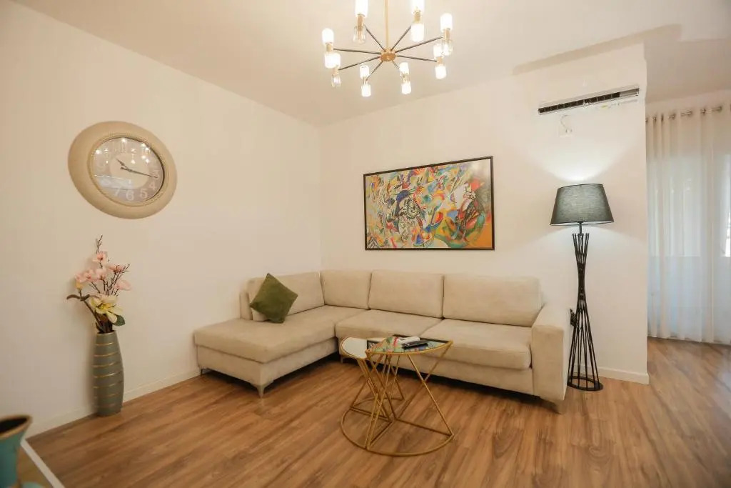 Miku Apartment-Sophisticated 2BD Apartment At Taiwan