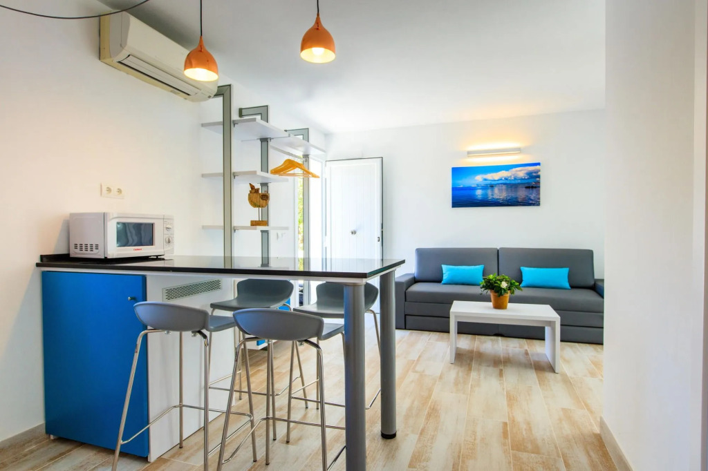Pinos Playa Suites