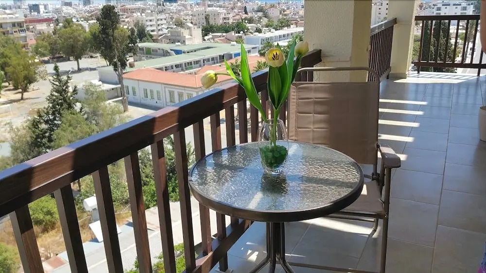 Layiotis Hotel