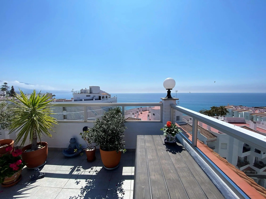 Penthouse Seaview Centro Casasol
