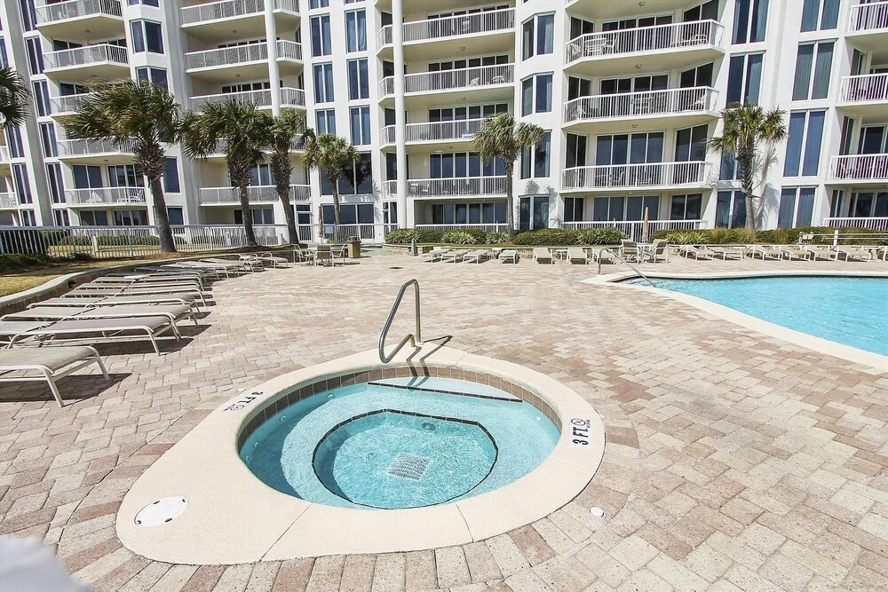 Silver Beach 0704e 3 Bedroom Condo