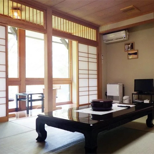 Lakeside Yamanoie