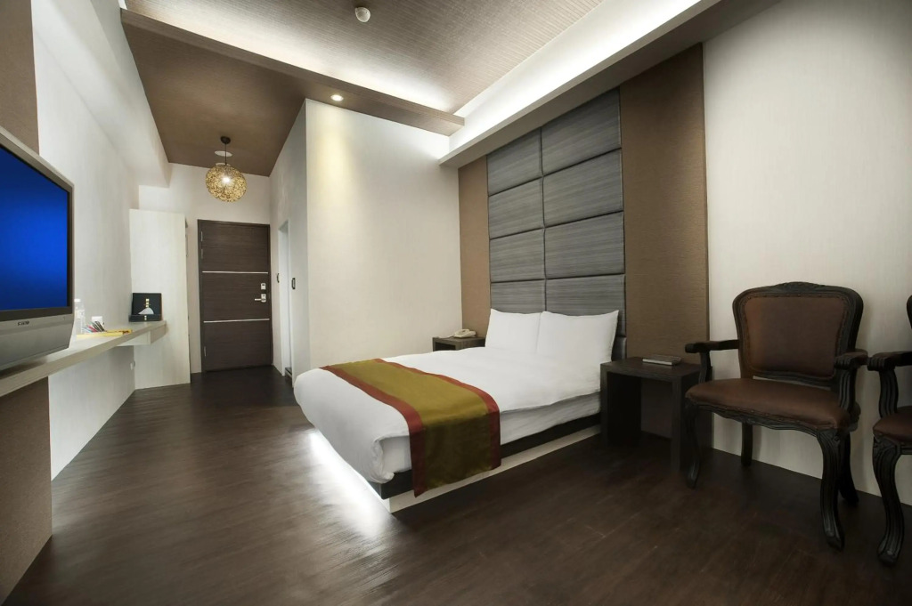 One Fukun Hotel