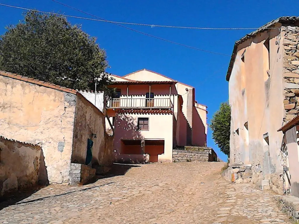 B&B I Menhir