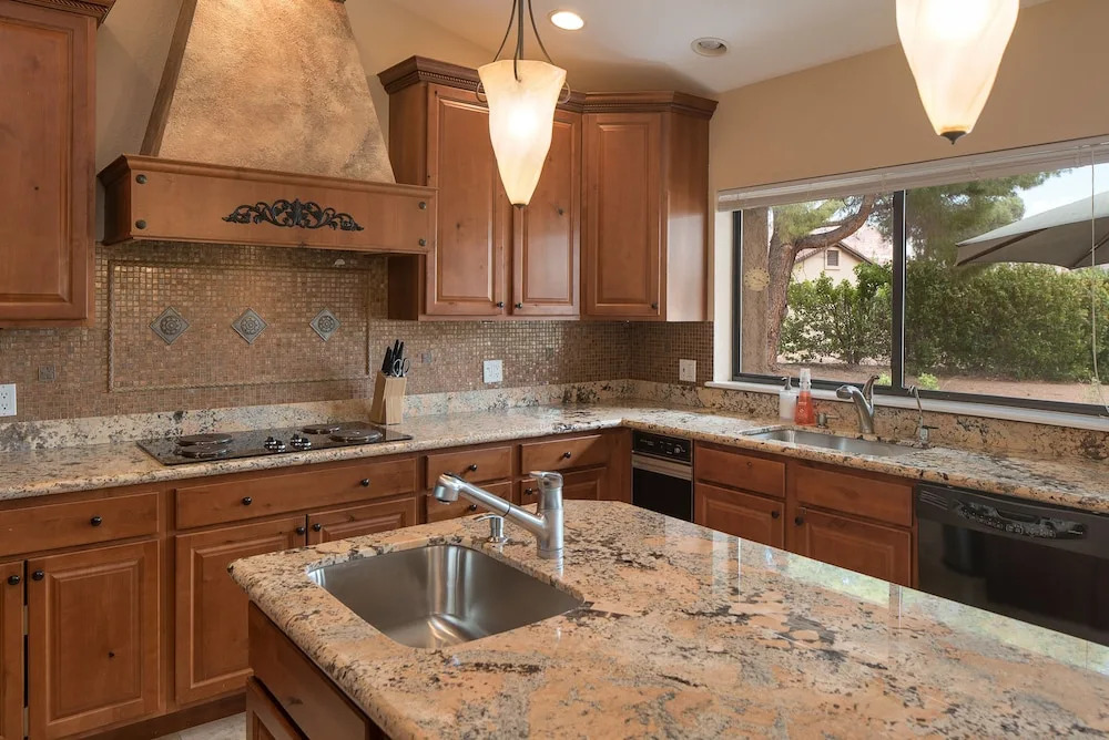 Sedona Show Off - Sleeps 14