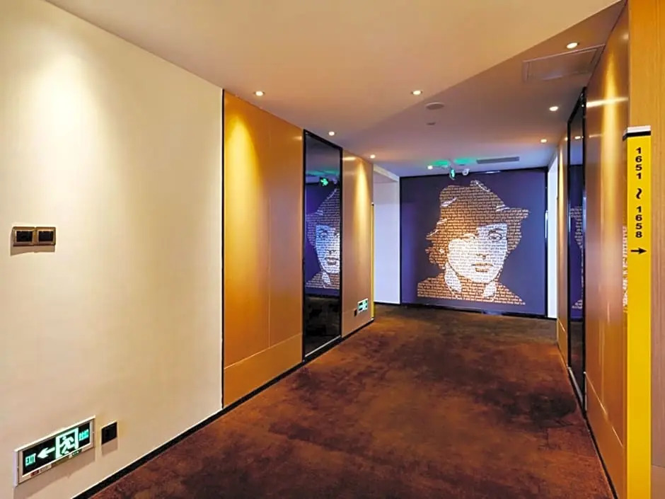 7 Days Premium - Guilin Center Plaza Branch