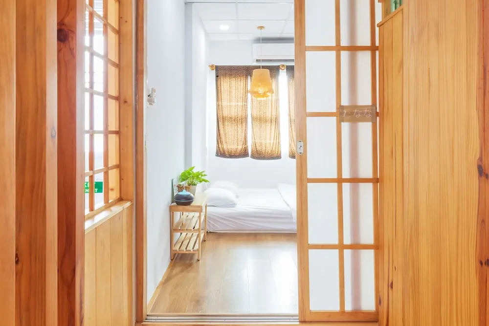 HOSTIE SAIGON [WANDERLUST Home]