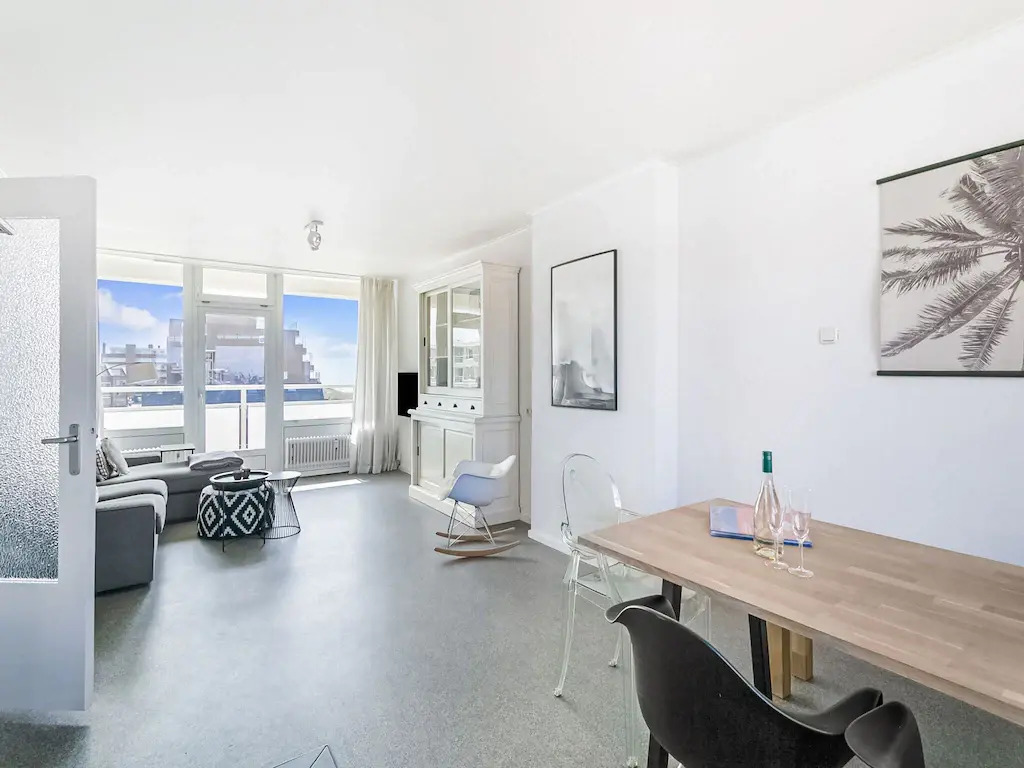 Apartment Near North Sea and Lighthouse
