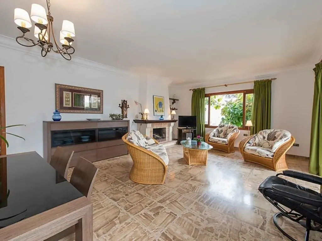 Villa Bugambilia