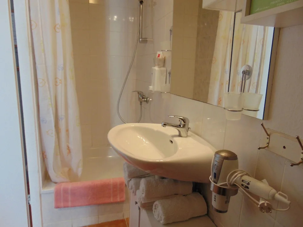 Hotel Garni "Adria"