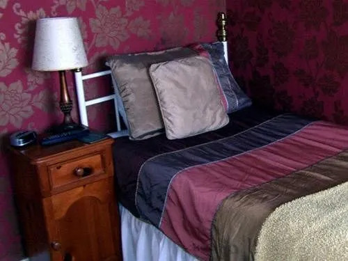 Airedale Guest House