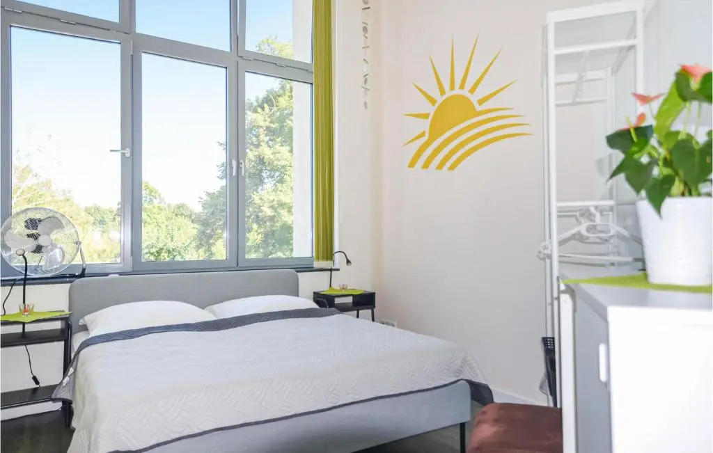 Beautiful Apartment in Pirna With 3 Bedrooms and Wifi