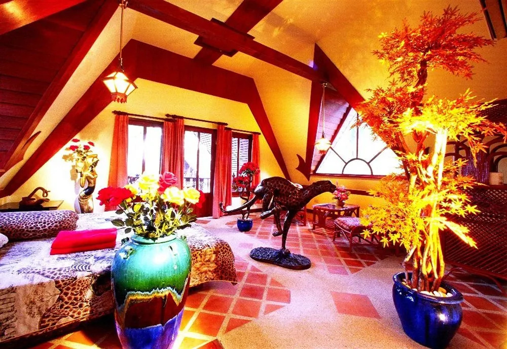 Coco palace resort