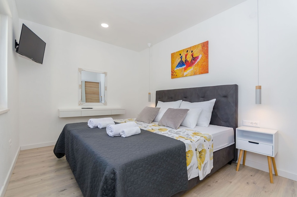 Apartment Lantana Hvar