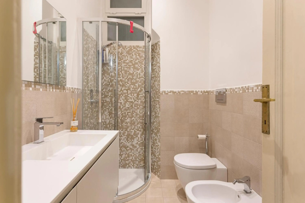 Restayled Chic Apartement