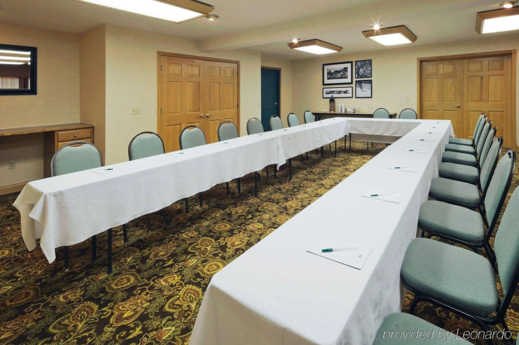 Country Inn & Suites by Radisson Kenosha - Pleasant Prairie
