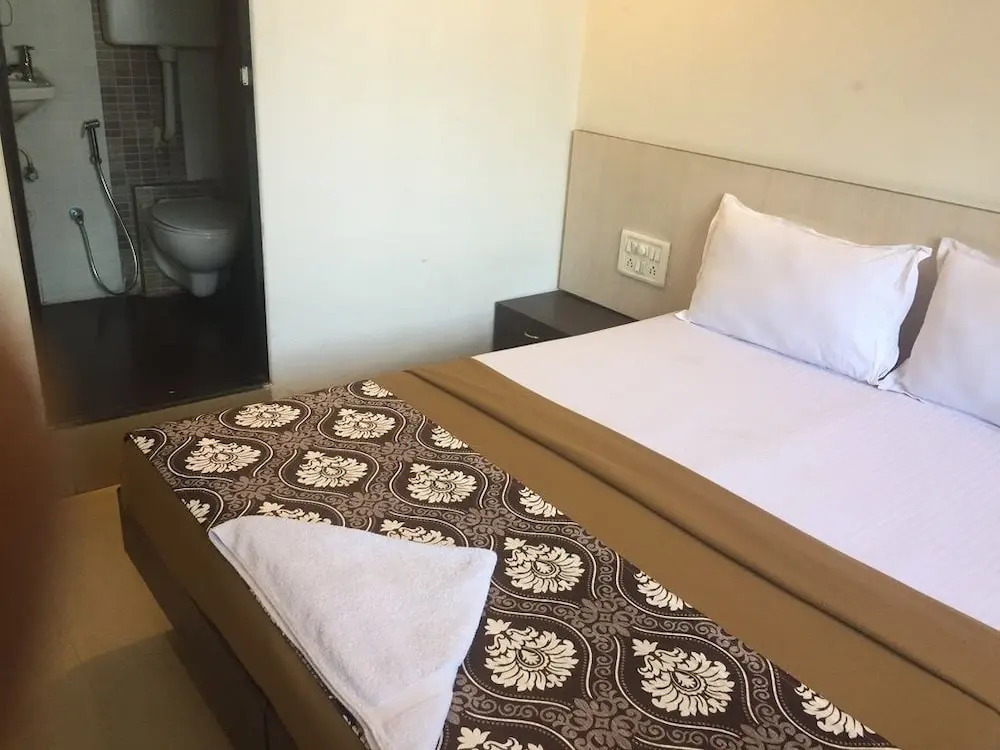 Port Hotel