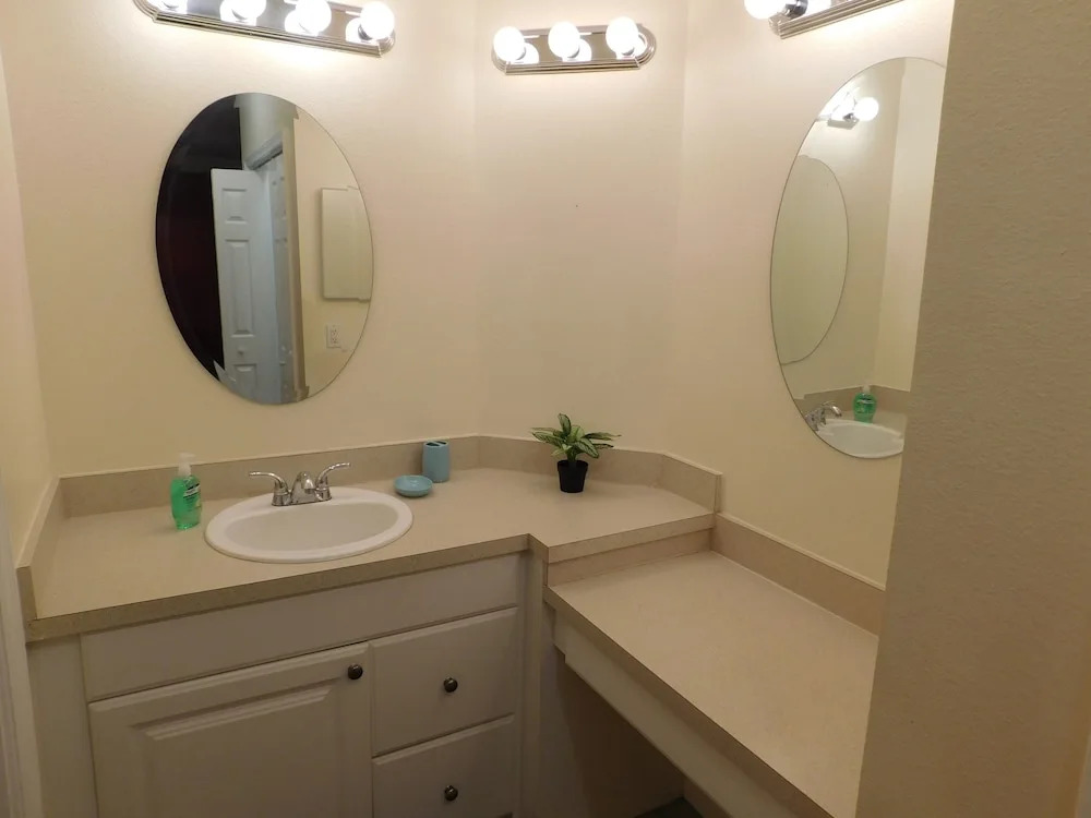 Coral Condo near Disney Orlando