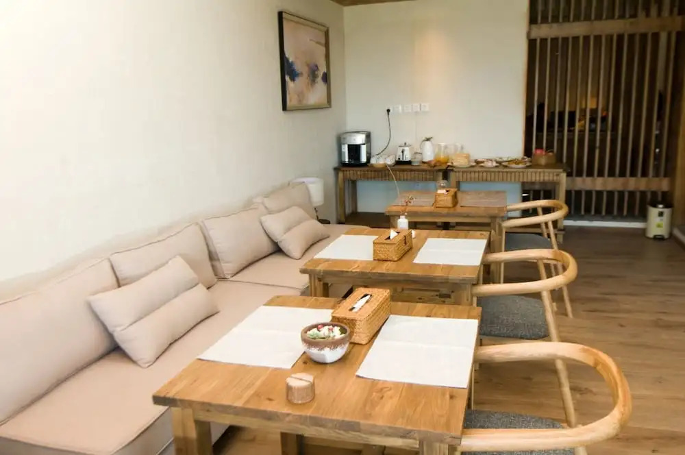 Lugu Lake Angou Boutique Hotel
