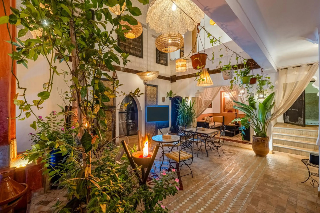 Riad 5 sens