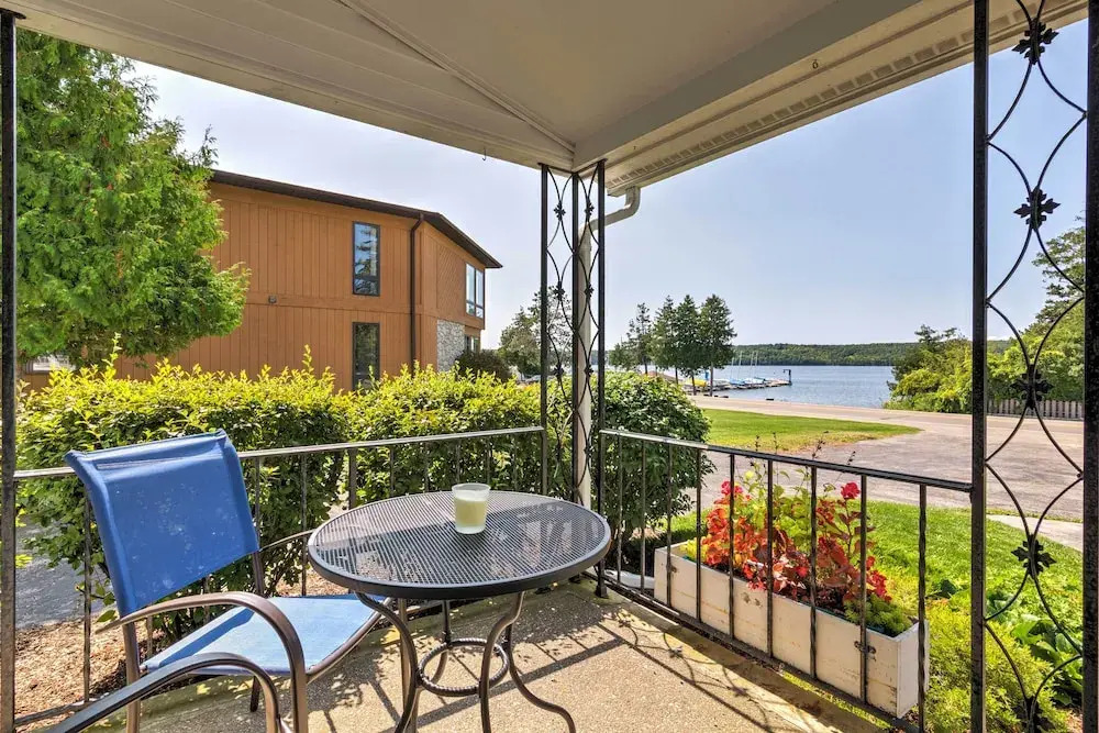 Boutique Home in Door County w/ Eagle Harbor Views