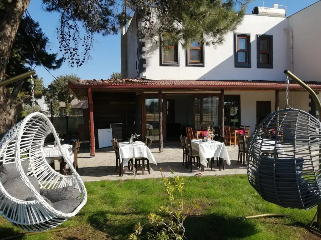 Herrera Otel & Tiny House