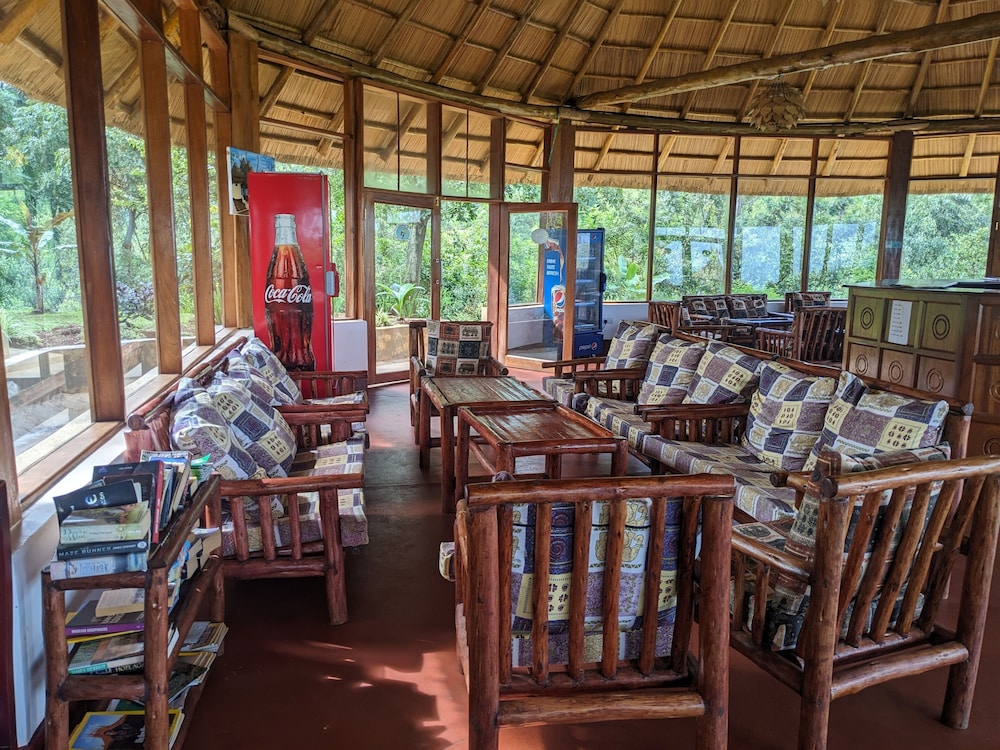 Cwmbale Eco-Tourist Lodge