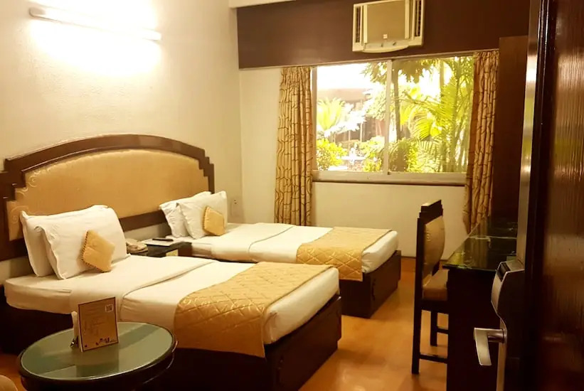 Hotel Deep Palace