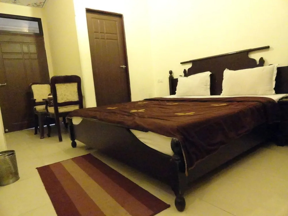 Hotel Miraya