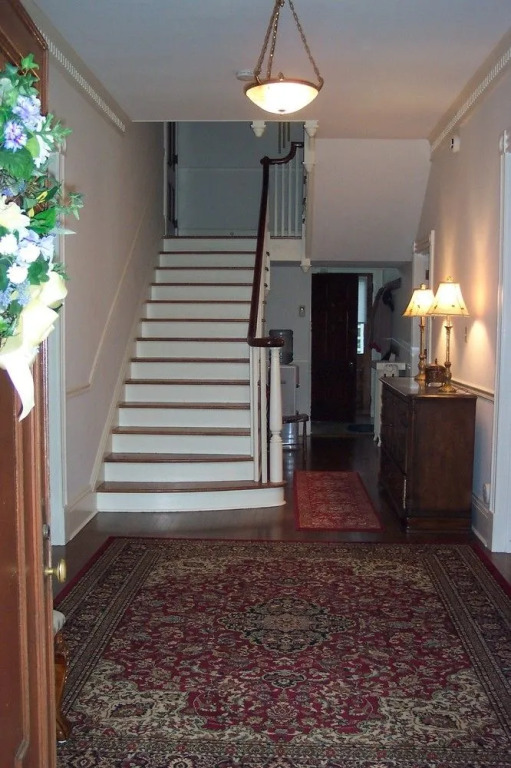White Hall Manor Bed & Breakfast