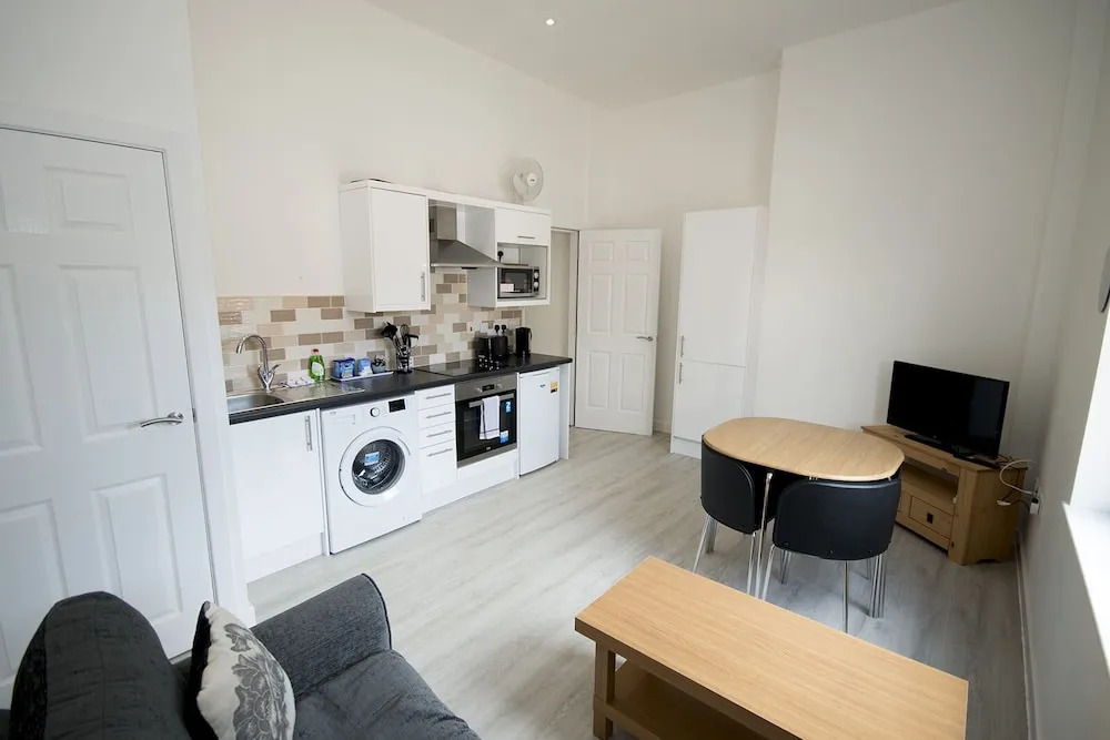 Pretty Properties Grange House Apartment 5