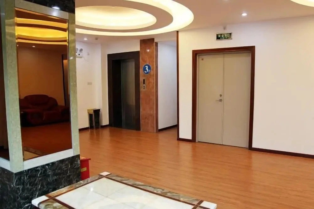Yipin Business Hotel