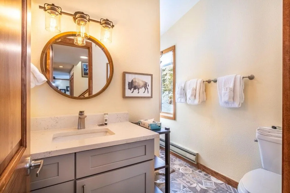Tennis Townhome #1337 by Summit County Mountain Retreats