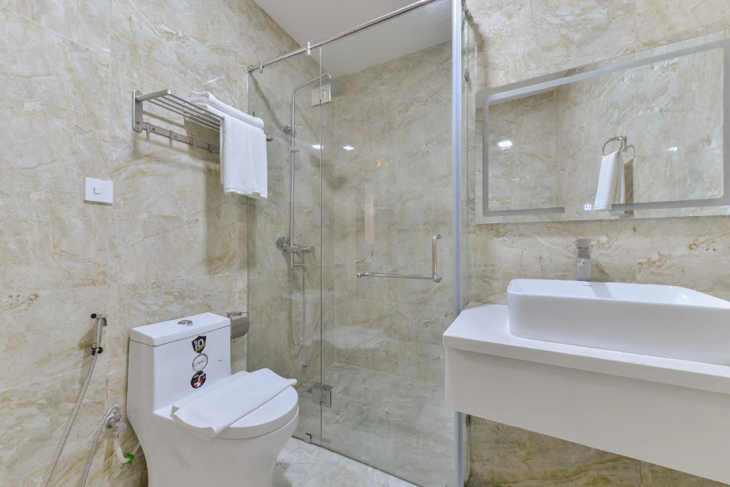 Yen Vang Hotel & Apartment Nha Trang