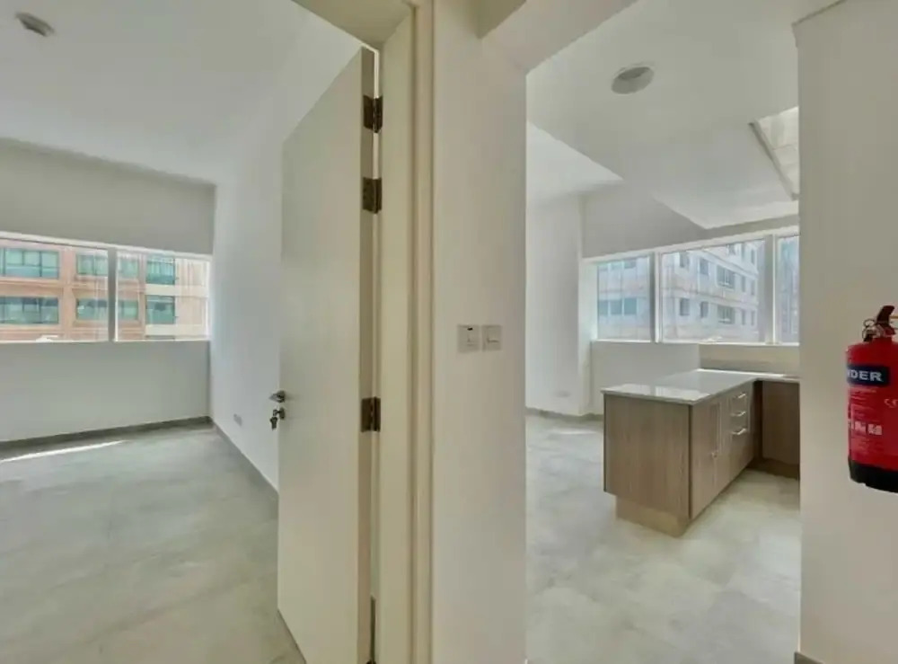 Cozy 1 BHK Furnished Apartment in Palette Tower in Tourist Club Area