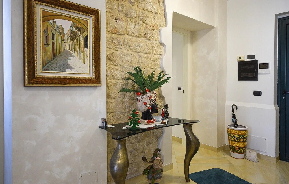 Nice Home in Modica With 5 Bedrooms, Outdoor Swimming Pool and Swimming Pool