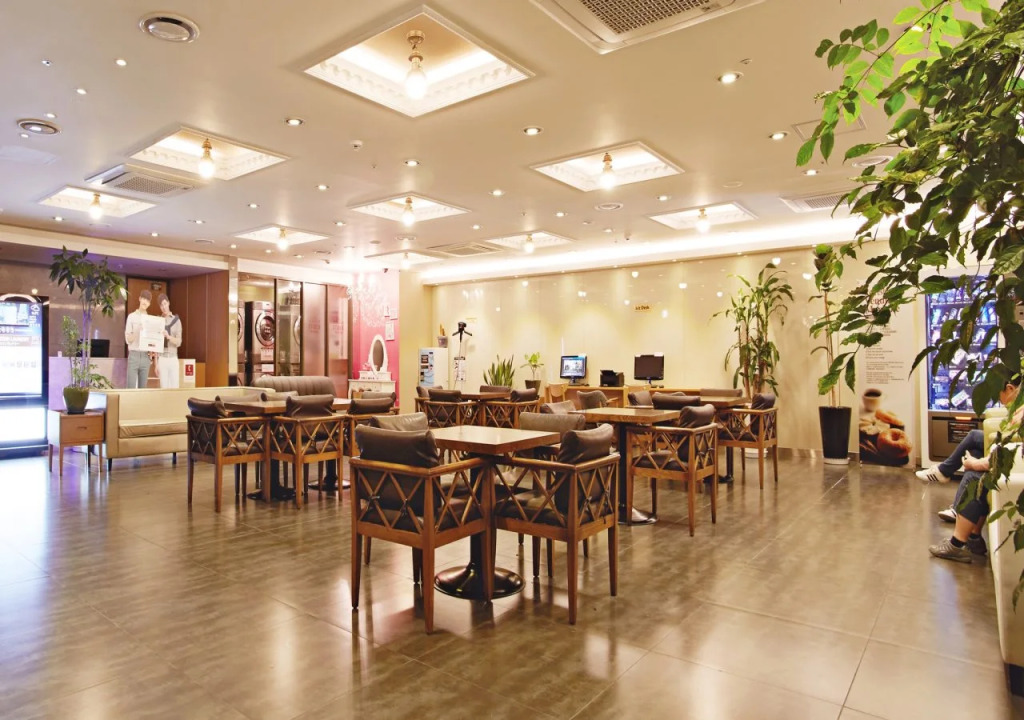 Hotel Skypark Myeongdong 2