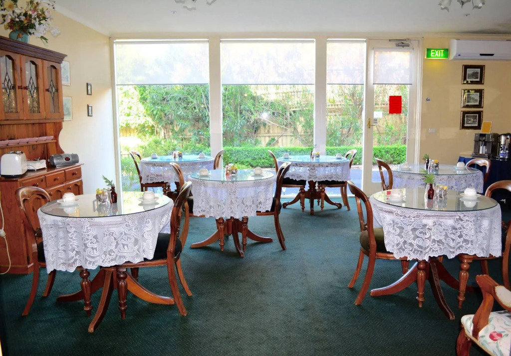 Toorak Manor Hotel Free Parking