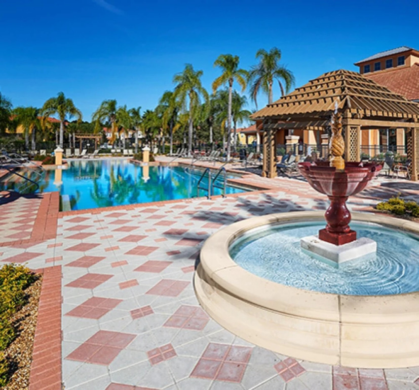 Cozy 4 Bedroom w Pool Close to Disney 4562