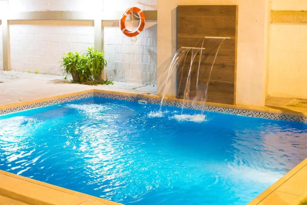 Urdesa Suites Hotel