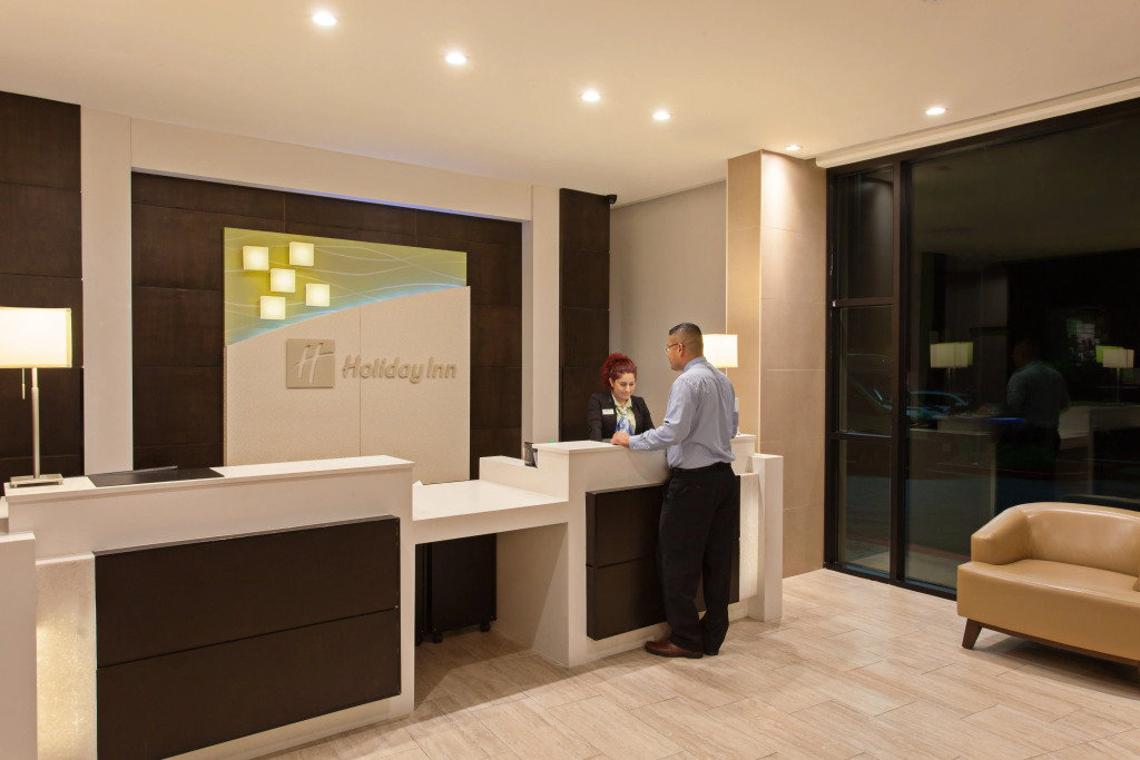 Holiday Inn Long Beach - Airport by IHG